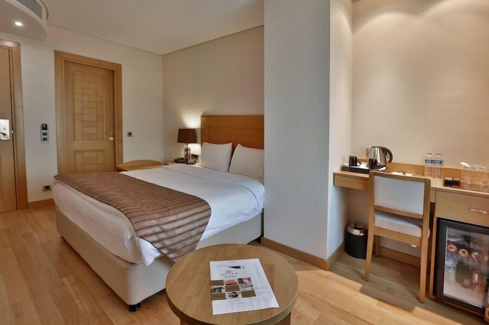 Queen Hotel & Spa Κωνσταντινούπολη Εξωτερικό φωτογραφία